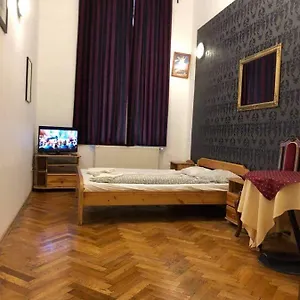 4 2. Appartamento Budapest
